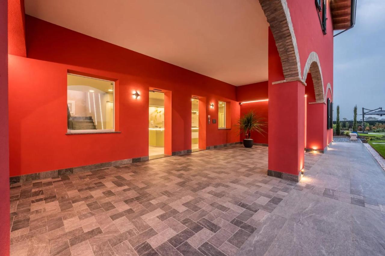 Borgo Degli Ulivi Aparthotel Формиджине Екстериор снимка