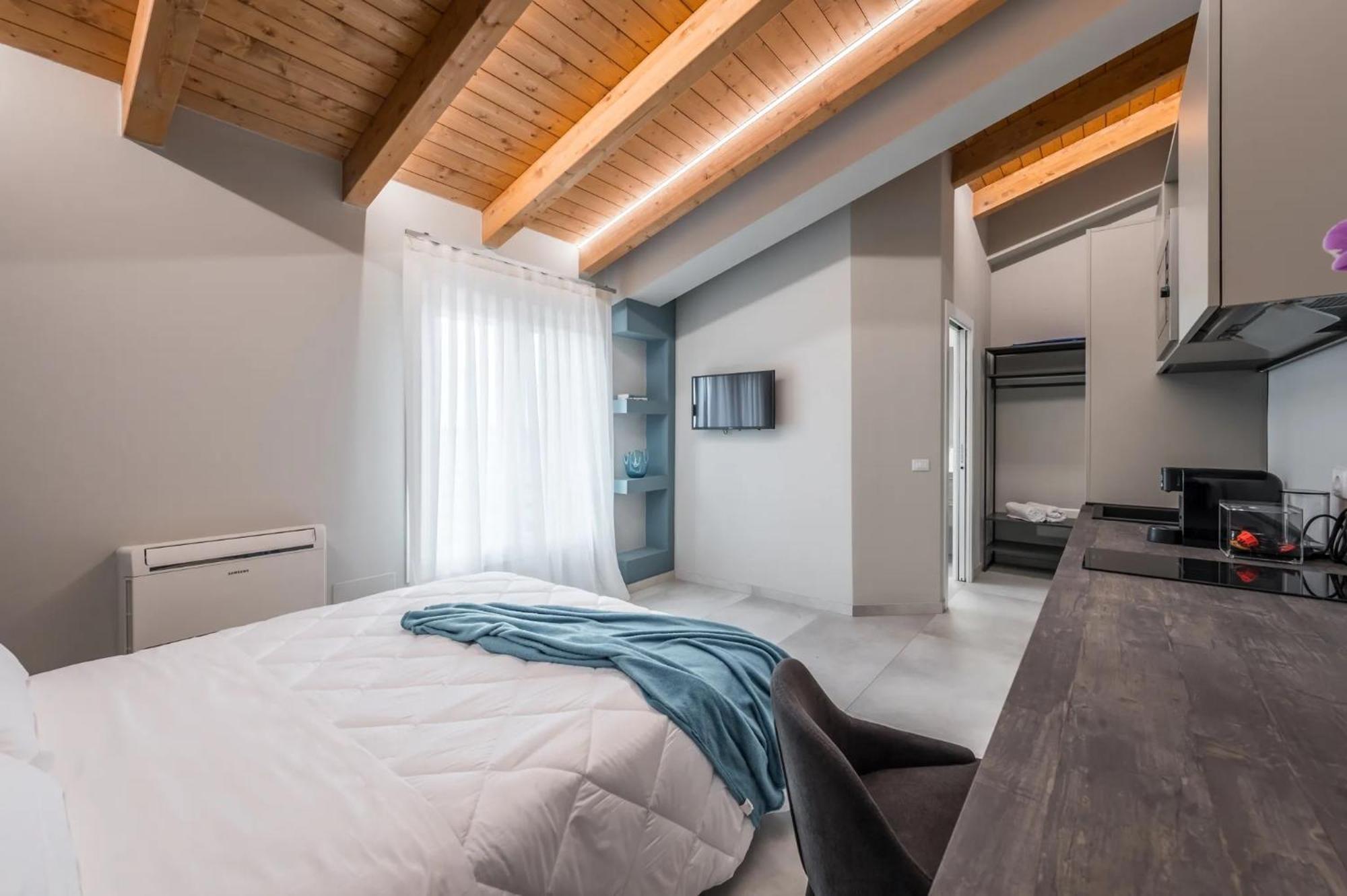 Borgo Degli Ulivi Aparthotel Формиджине Екстериор снимка