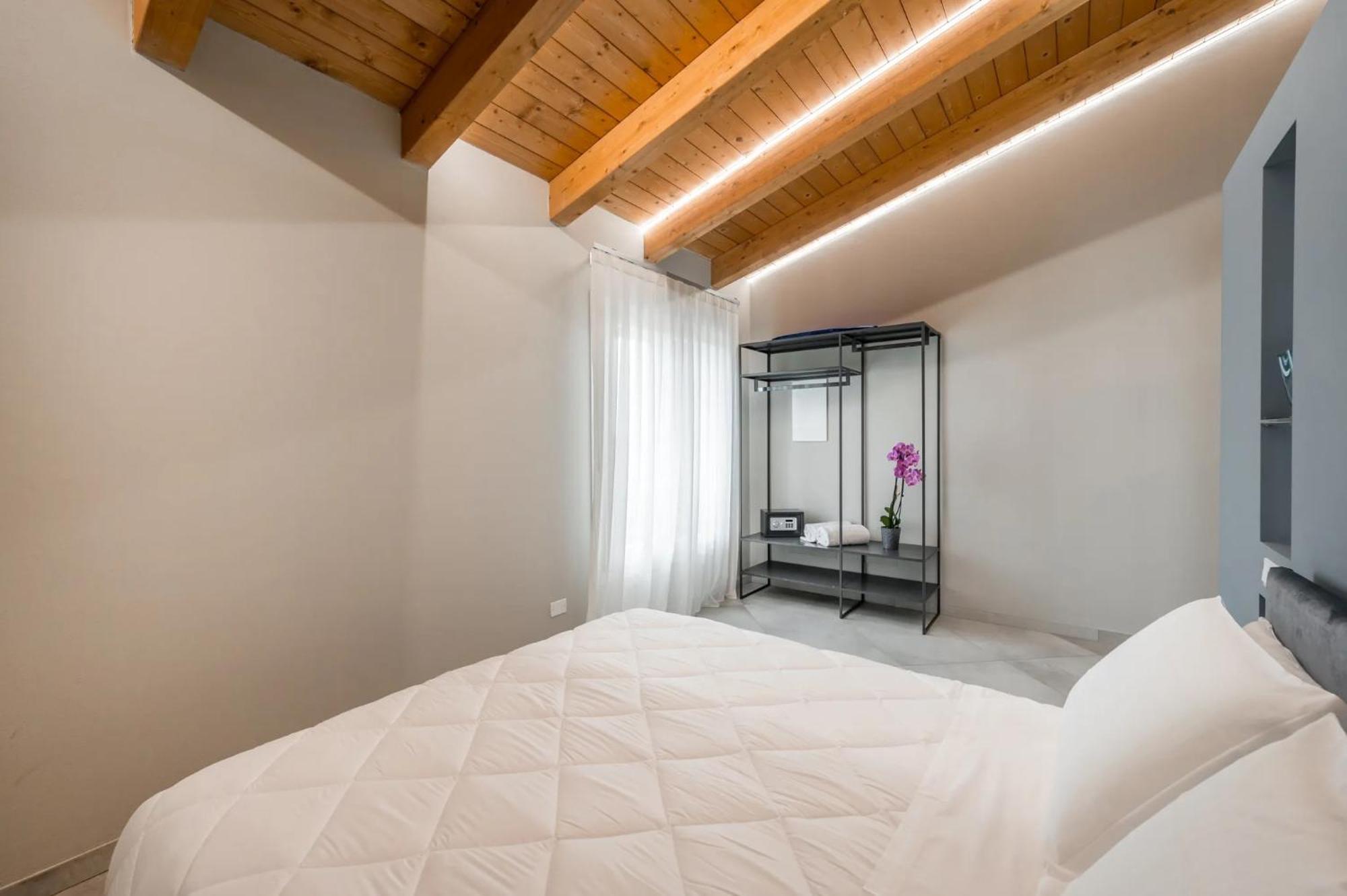 Borgo Degli Ulivi Aparthotel Формиджине Екстериор снимка