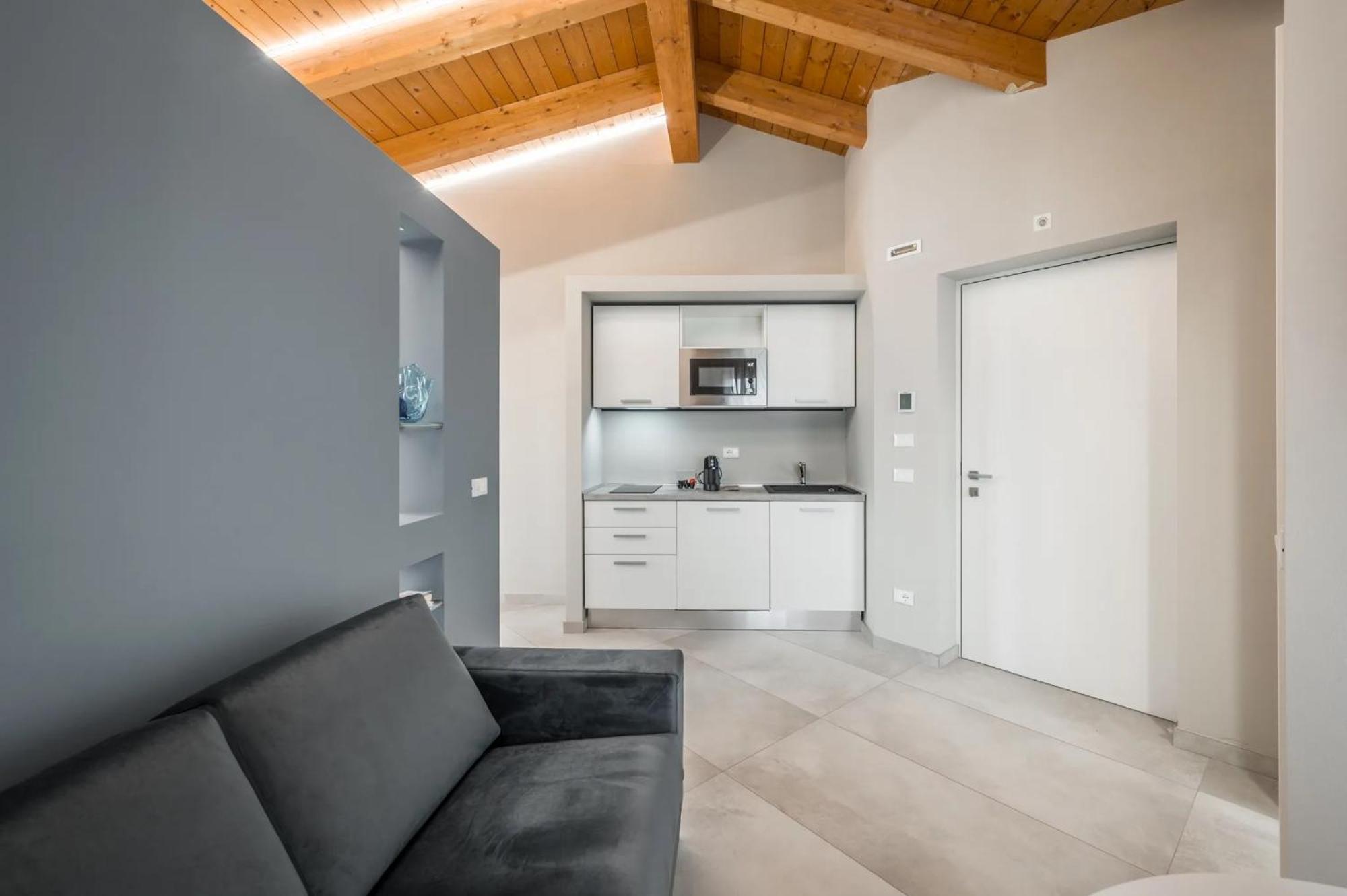 Borgo Degli Ulivi Aparthotel Формиджине Екстериор снимка